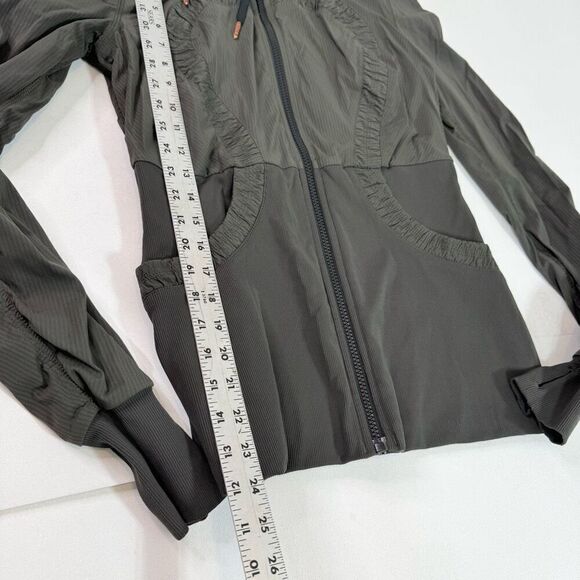 Lululemon Dance Studio Jacket Womens 10 Gray Full Zip Hooded Activewear - Picture 4 of 10